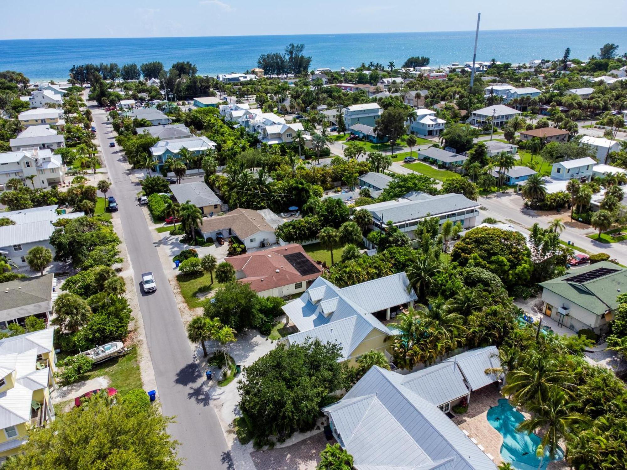 Sunshine Reef Villa Anna Maria Exterior photo